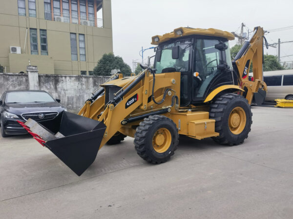 CAT 420 Backhoe loader