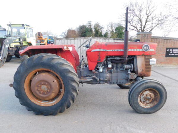 MASSEY FERGUSON 165 SQUARE AXLE IN FIELD READY STANDARD