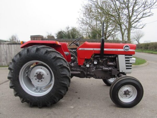 MASSEY FERGUSON 185 IN SILVER STANDARD