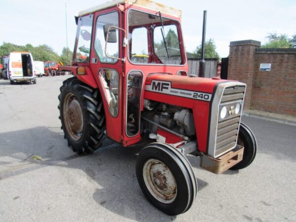 MASSEY FERGUSON 240 IN FIELD READY STANDARD