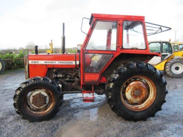 MASSEY FERGUSON 265 4WD IN AS SEEN STANDARD