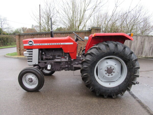 MASSEY FERGUSON 165 SQUARE AXLE IN SILVER STANDARD