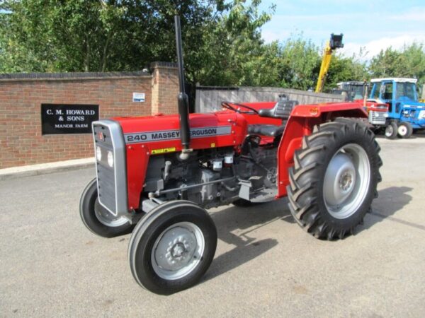 MASSEY FERGUSON 240 IN SILVER STANDARD - Image 2