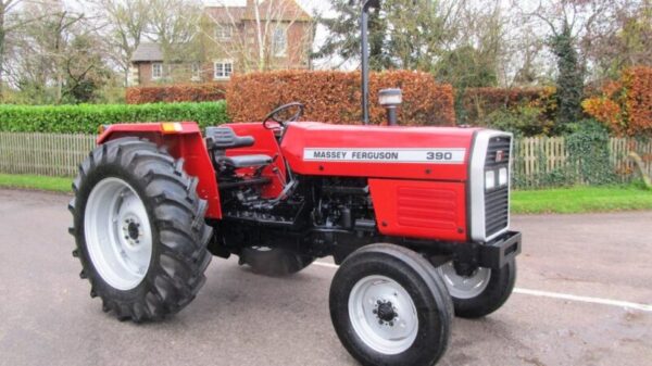 MASSEY FERGUSON 390 2WD IN SILVER STANDARD