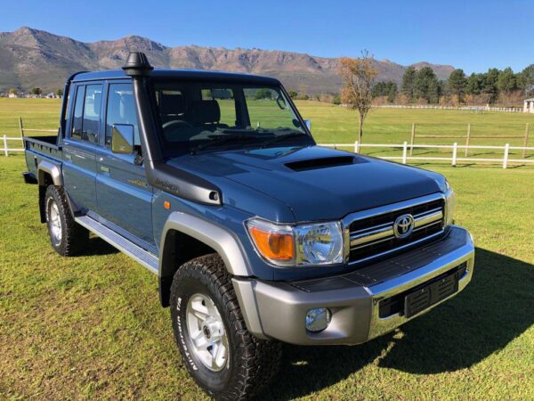 2021 Toyota Landcruiser 79 series 4.5 V8 LX