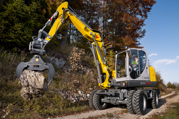 EW100 Wheeled Excavator