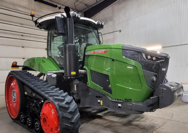 Fendt 938 Vario MT Agricultural Crawler tractor